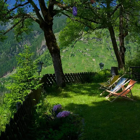 Waldhaus Rudolfshoehe Bed & Breakfast